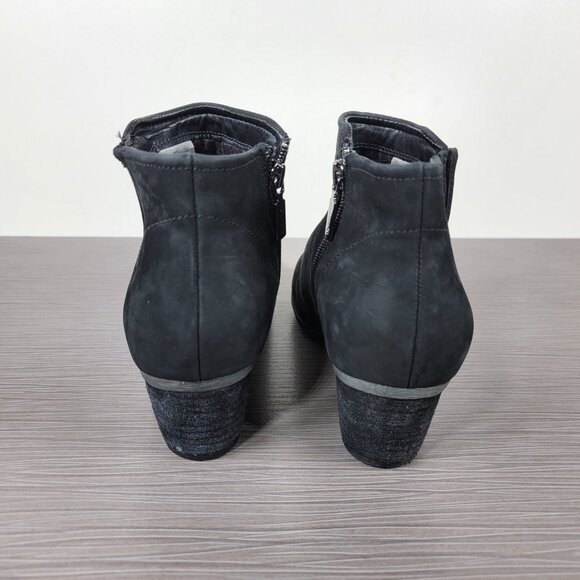 Blondo Valli Waterproof Bootie, Black Nubuck, Womens Size 8 M - Picture 5 of 13